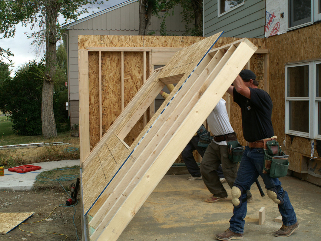 bigstock-Wall-going-up-865387-8i9